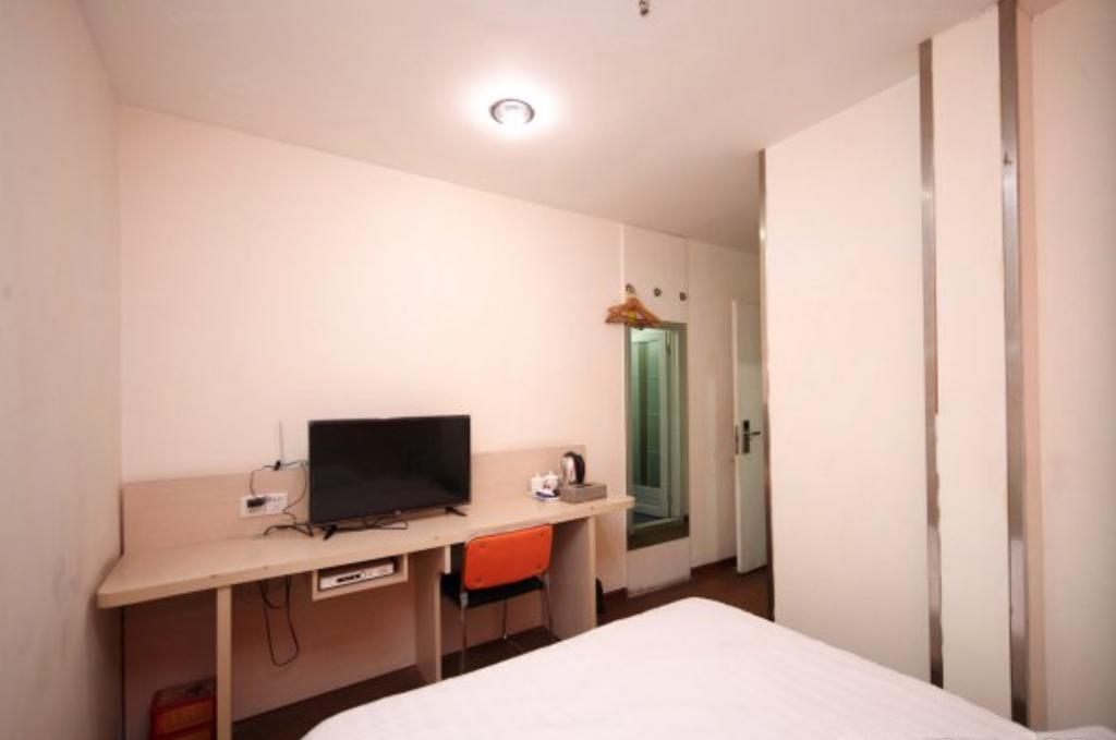 Yixin Business Hotel Canton Esterno foto