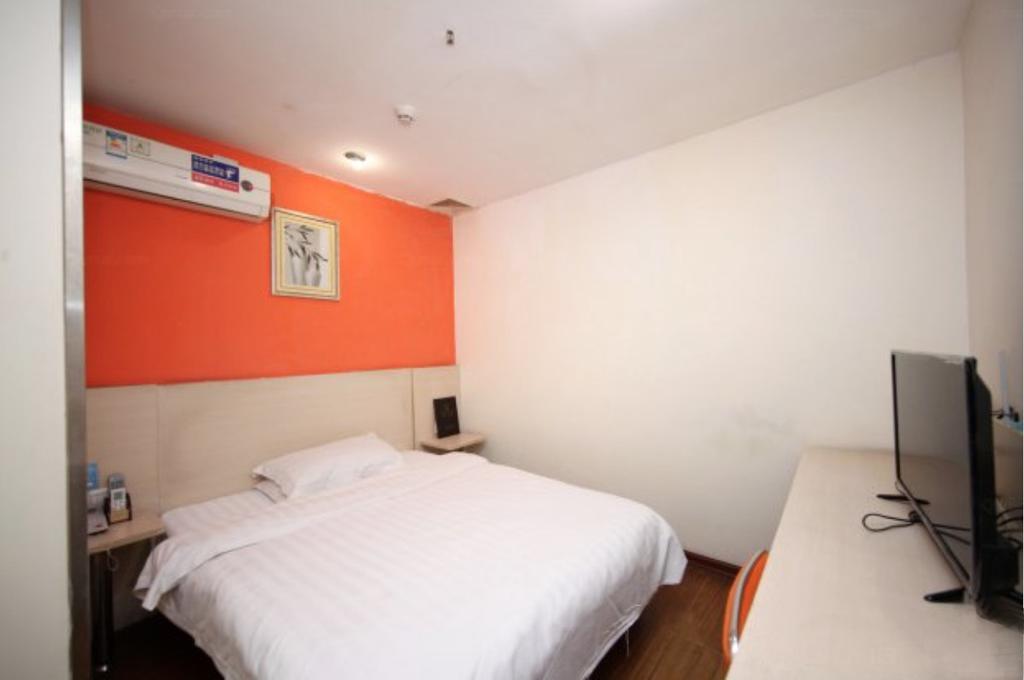 Yixin Business Hotel Canton Esterno foto