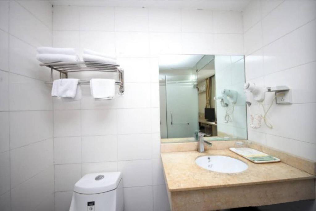 Yixin Business Hotel Canton Esterno foto